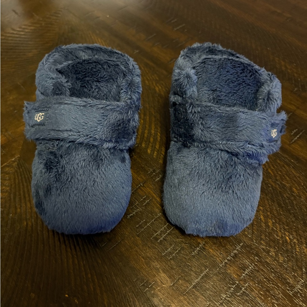 UGG BABY BIXBEE